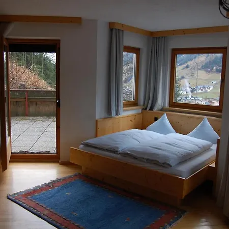 Bella Vista By Skinetworks Aparthotel *
